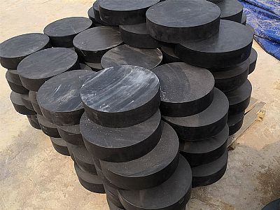 湄潭县板式橡胶支座由若干层橡胶片与薄钢板经加压硫化